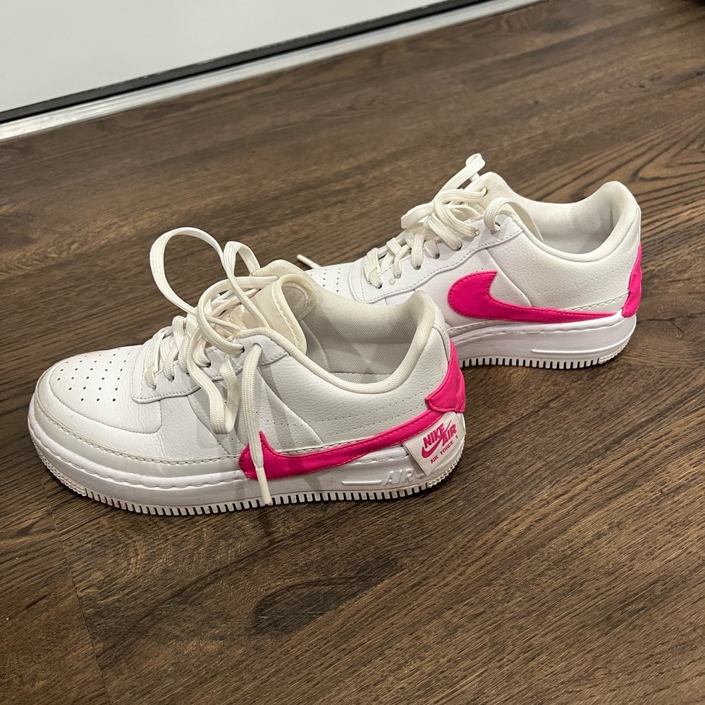 Nike Air Force 1 sneaker